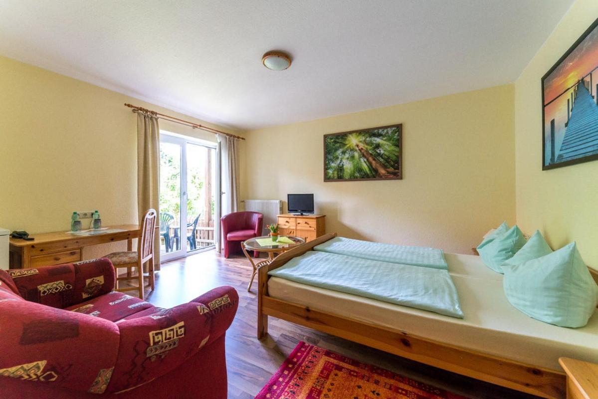 Hotel-Pension Lindenhof Tarnewitz Εξωτερικό φωτογραφία